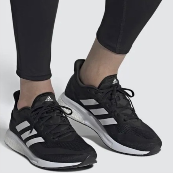 New! Adidas Supernova womens size 10 - Picture 1 of 8